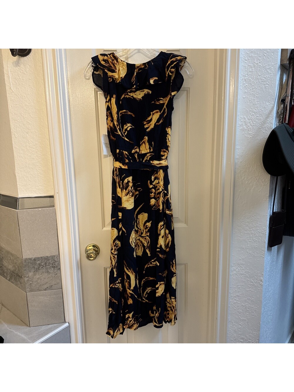Time And Tru Black Yellow Floral V-Neck Sleeveless Midi A-Line Dress XS - Picture 3 of 3